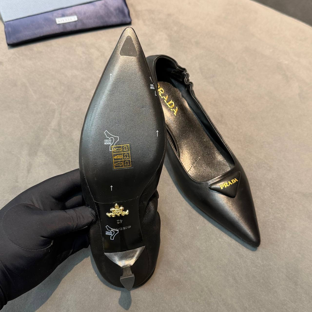 Туфли Prada