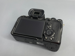 Sony A7 IV 44.000 кадров