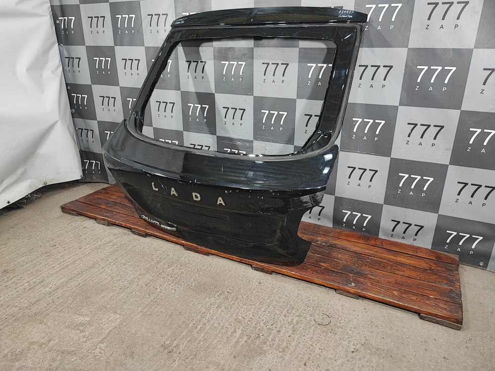Крышка багажника LADA Granta 18-нв Б/У Оригинал 8450104283
