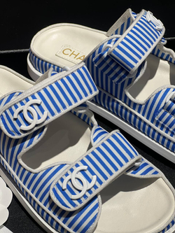 Шлепанцы CHANEL
