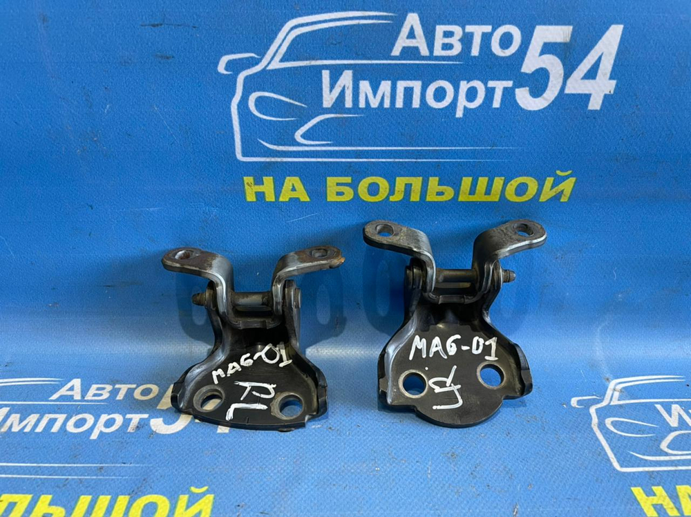 Петля двери задней левой Honda DOMANI 1994