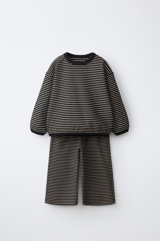 ZARA КОМПЛЕКТ ИЗ ТОЛСТОВКИ И БРЮК В ПОЛОСКУ, ЧЕРНЫЙ