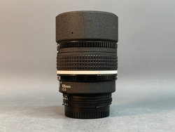 Nikon 105mm 2D AF DC-Nikkor