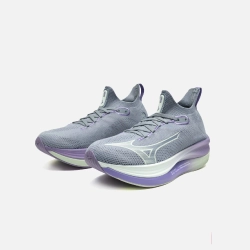 Кроссовки Mizuno Neo Vista женские