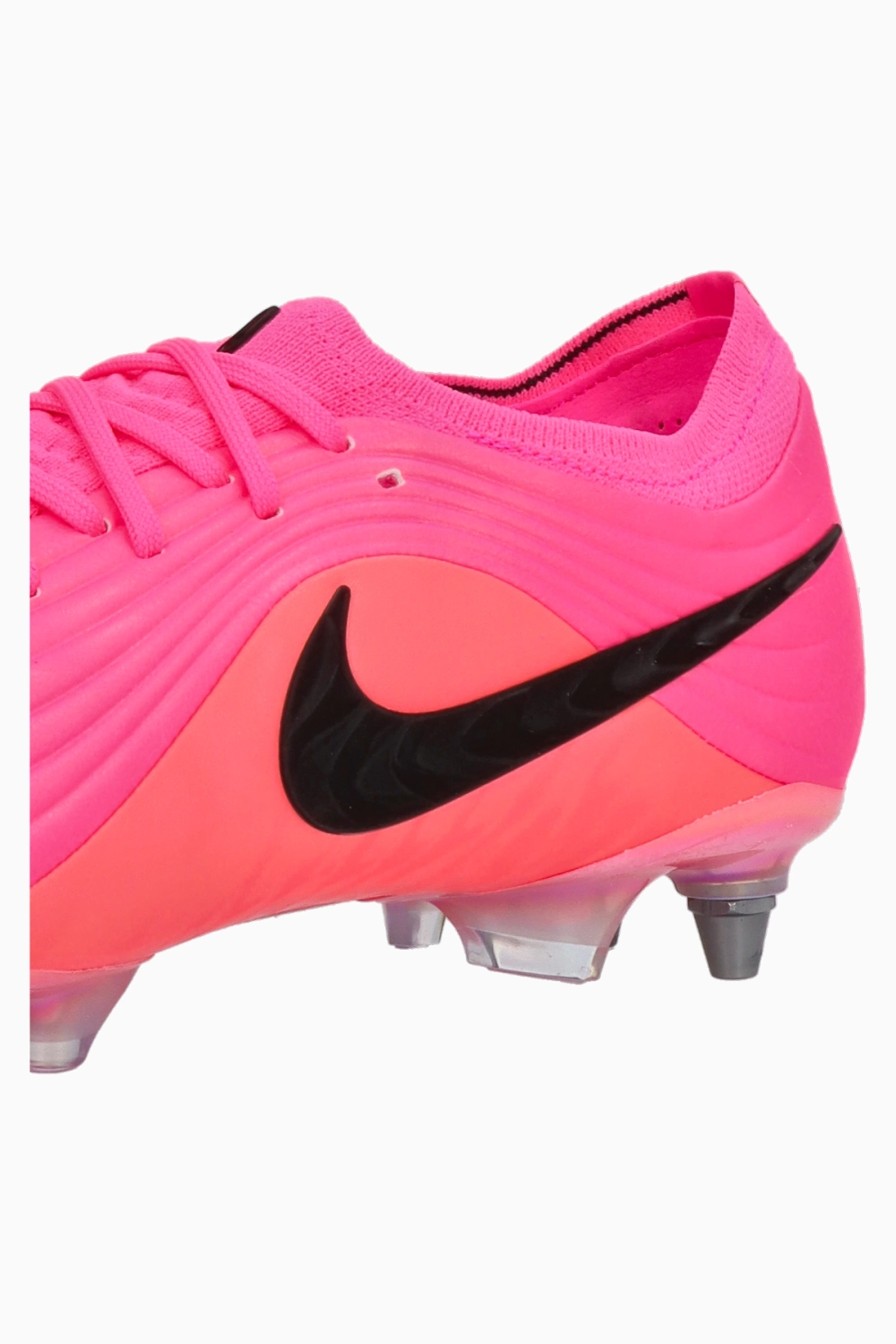 Бутсы Nike Tiempo Maestro Elite SG-Pro - розовый