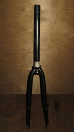 Вилка ригидная 28"