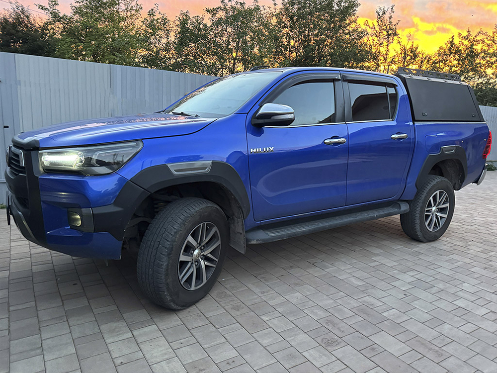 Кунг алюминиевый Hilux Revo (3 двери)