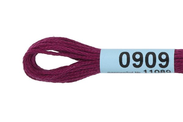 Мулине Gamma 100% хлопок, цв.0909 т.бордовый, 24 мотка по 8 метров