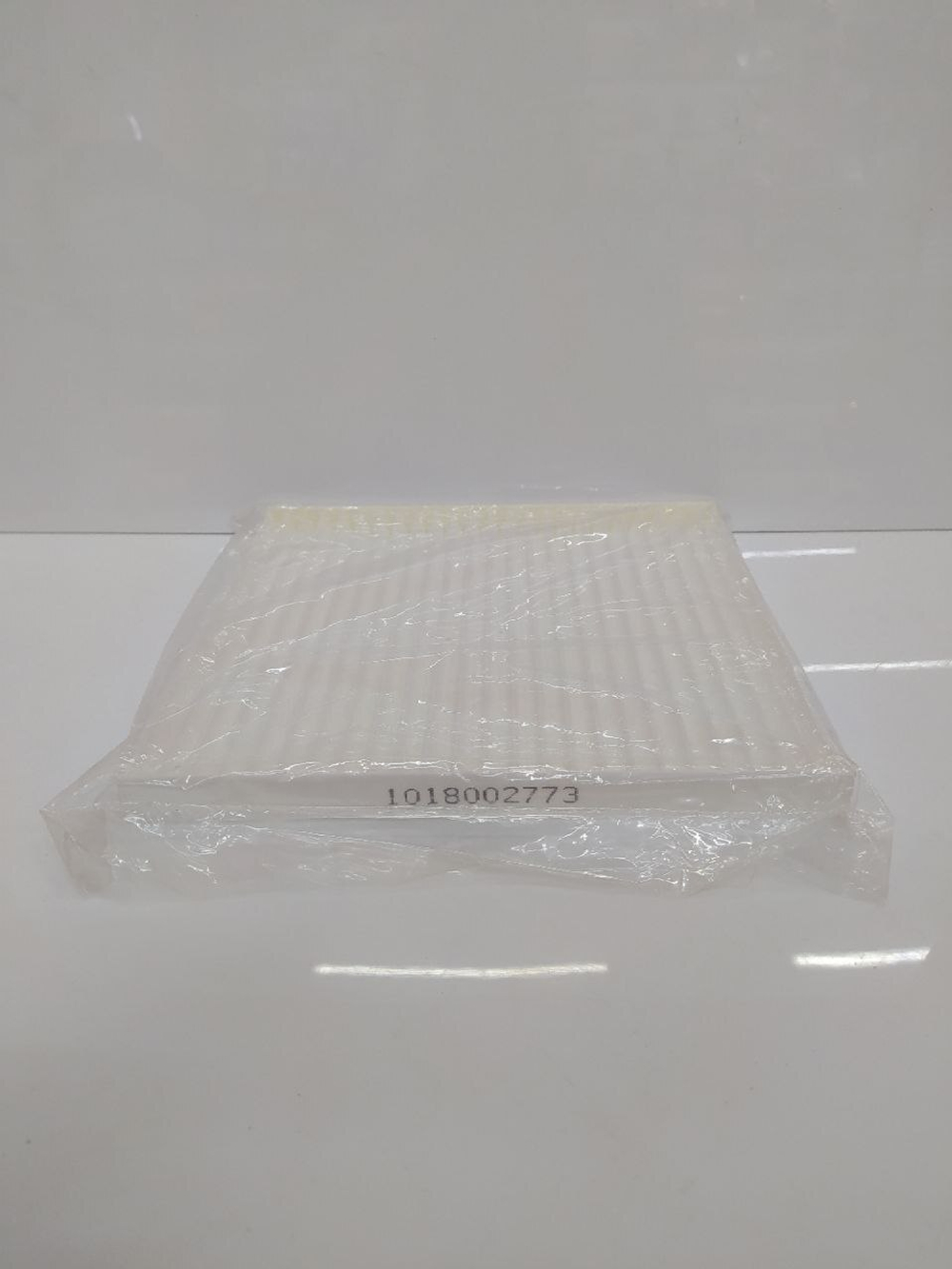 Фильтр салонный 1018002773 Geely MK, MK Cross, Emgrand