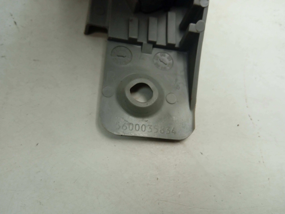 SRV55T03EU/30 ктп17 Нижний уплотнитель двери для посудомоечной машины Bosch 5600035834 б/у