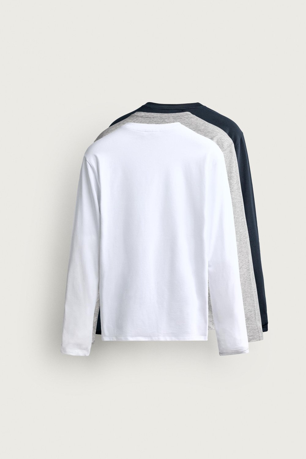 НАБОР ИЗ 3 БАЗОВЫХ ФУТБОЛОК SLIM FIT С ДЛИННЫМИ РУКАВАМИ — ZARA
