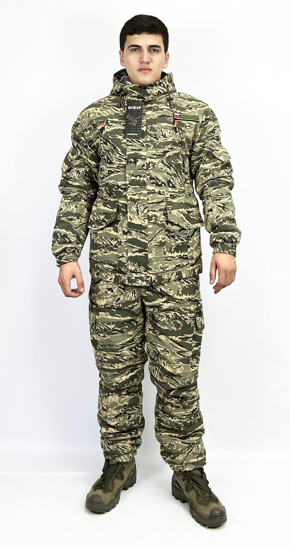 Костюм камуфляжный зимний