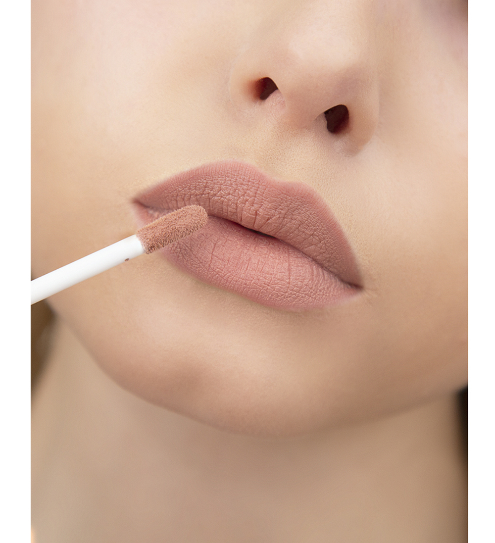 LUXVISAGE Блеск для губ "PIN-UP Ultra Matt" тон 20 PINK SAND 5 мл