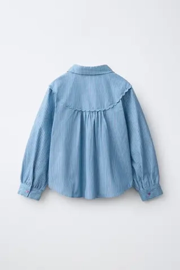 ZARA РУБАШКА С КОКЕТКОЙ В КОВБОЙСКОМ СТИЛЕ, ГОЛУБОЙ