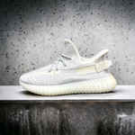 Adidas Yeezy Boost 350 V2 • Static