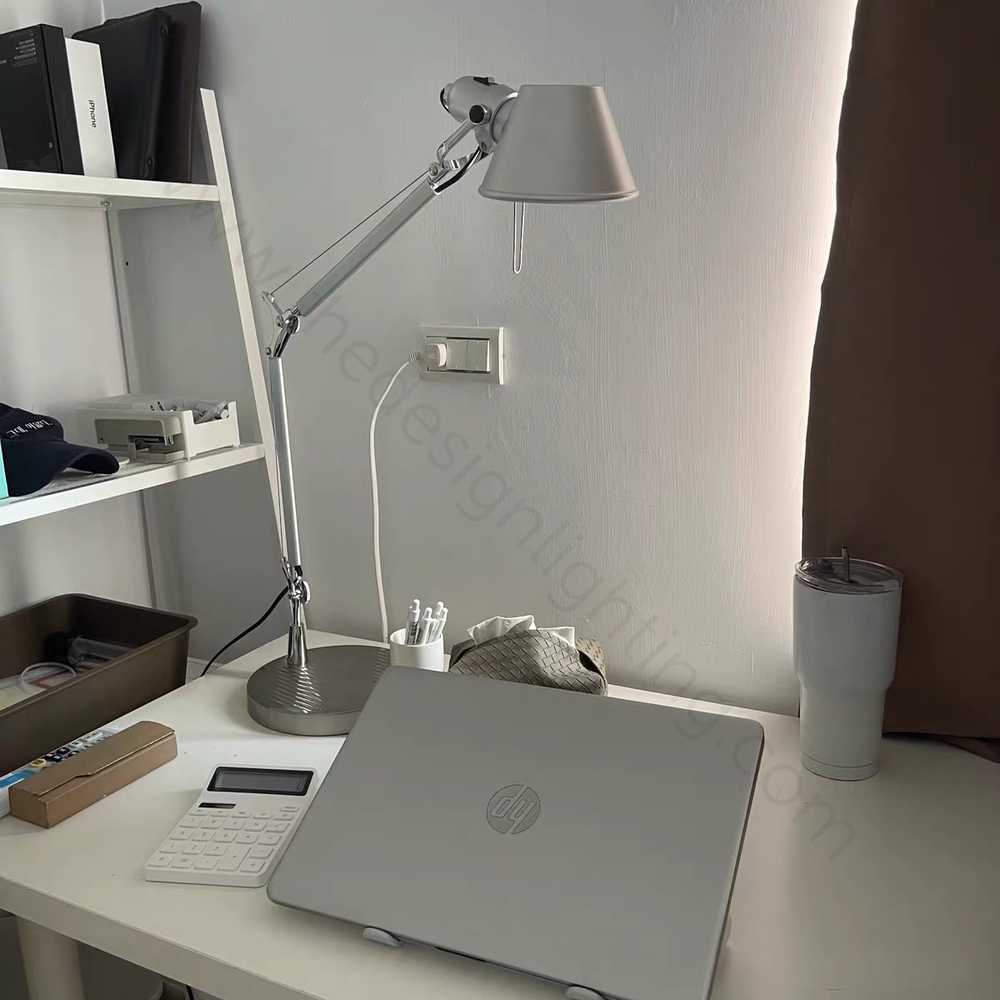 Table design lamp Tolomeo Micro by Artemide