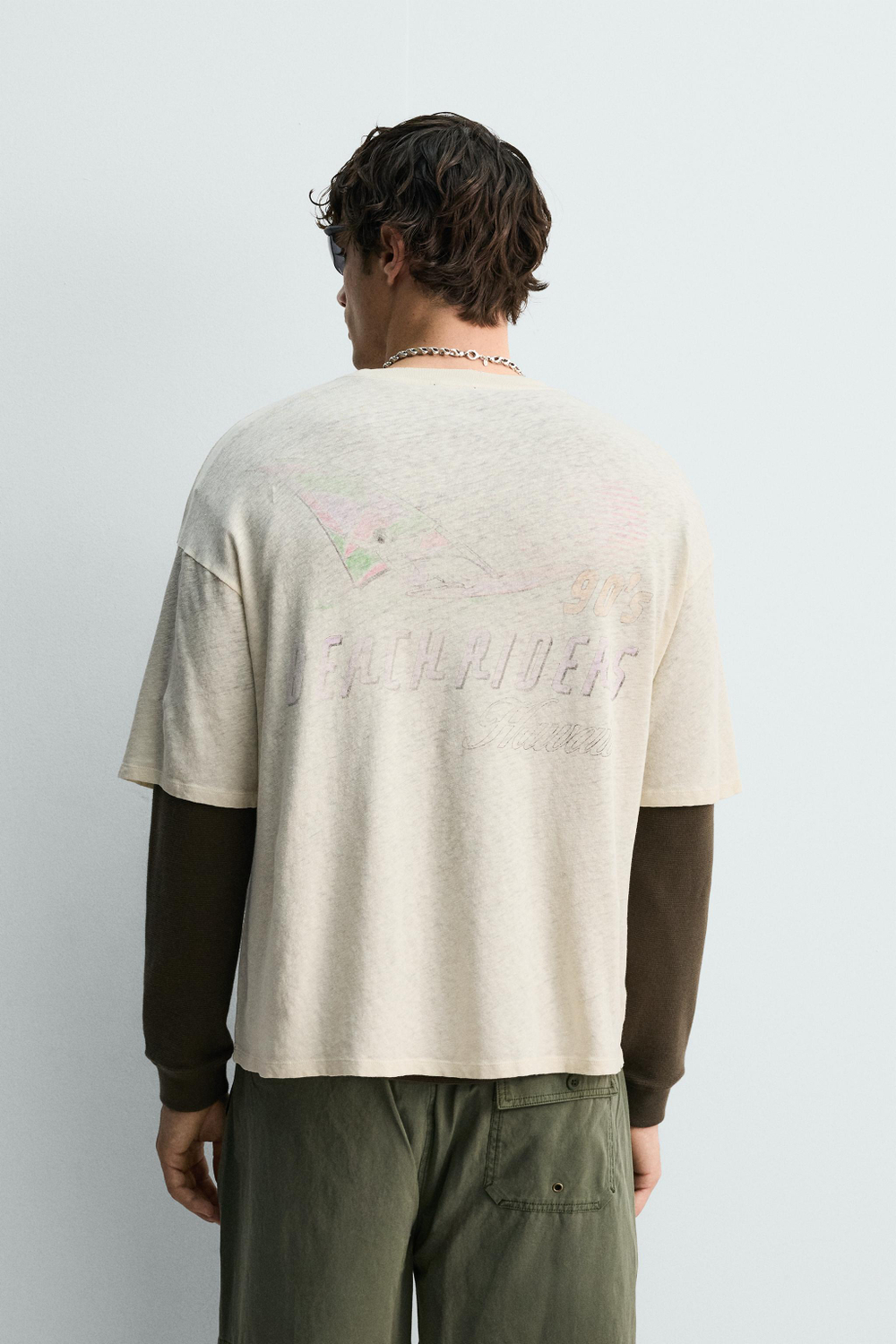 ФУТБОЛКА ИЗ ХЛОПКА И ЛЬНА С ЭФФЕКТОМ ПОТЕРТОСТИ — ZARA