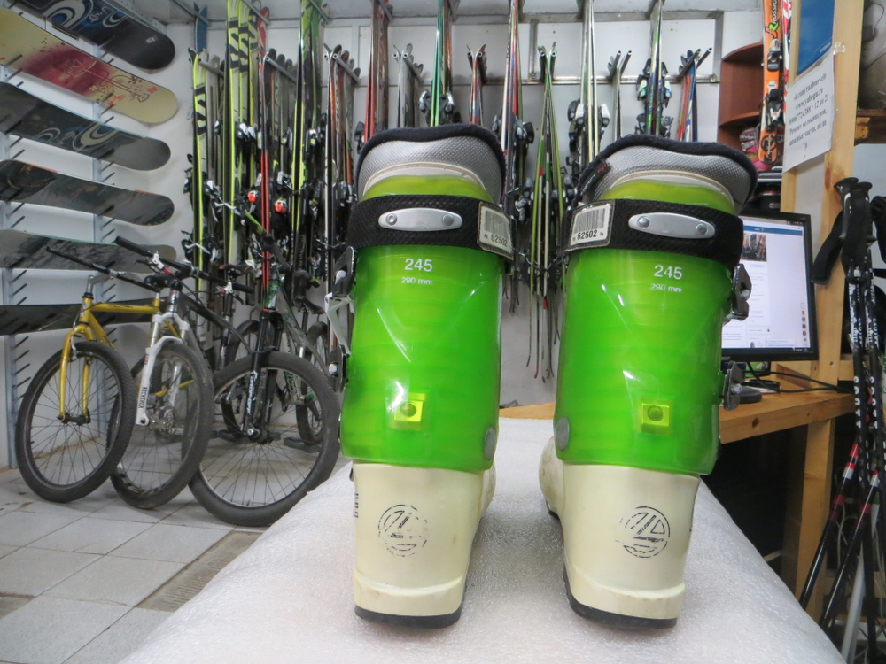 Горнолыжные ботинки Lange Delight R р36 (245мм)