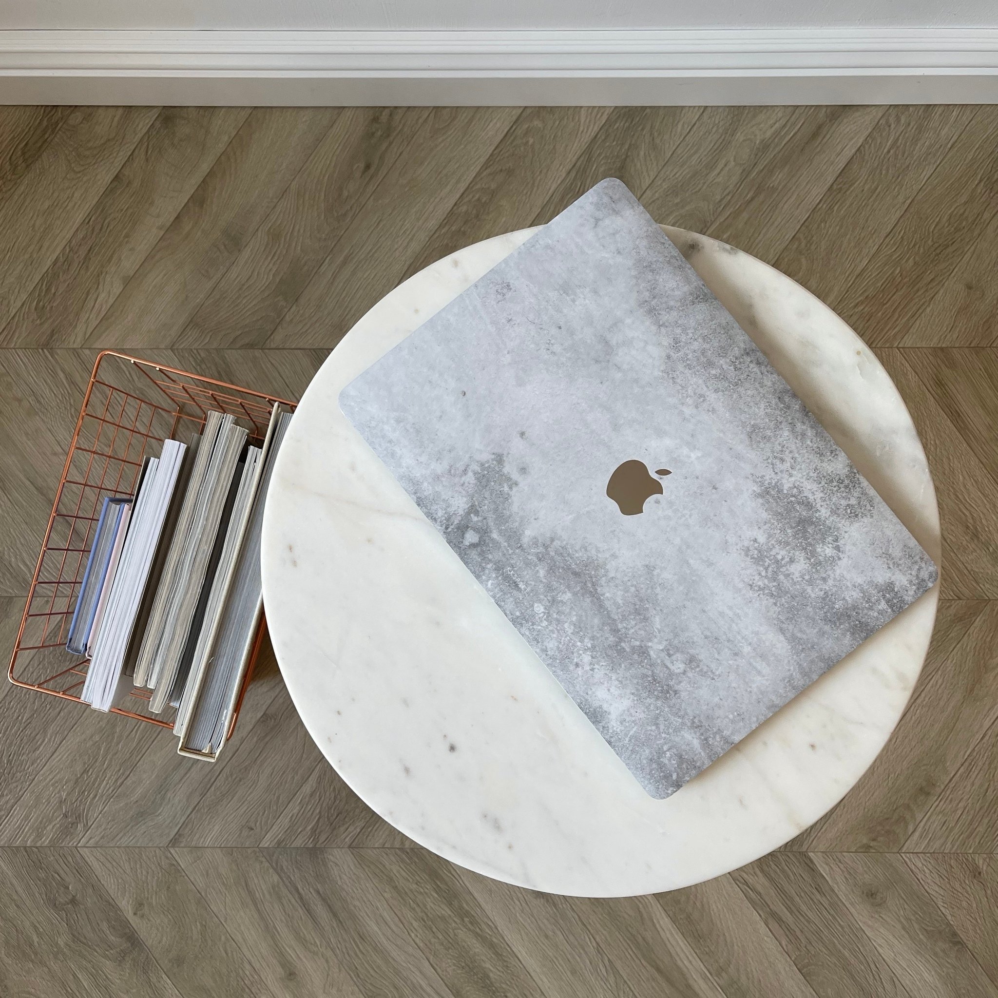 Виниловая наклейка NEBULA для MacBook