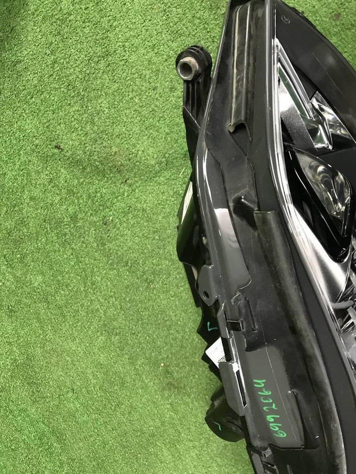 Фара правая Mercedes E W212 (13-16) LED В сборе