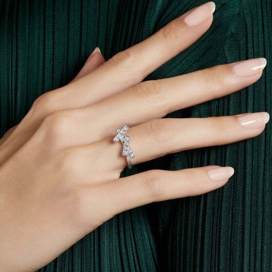 Кольцо Graff Threads Diamond Mini Ring