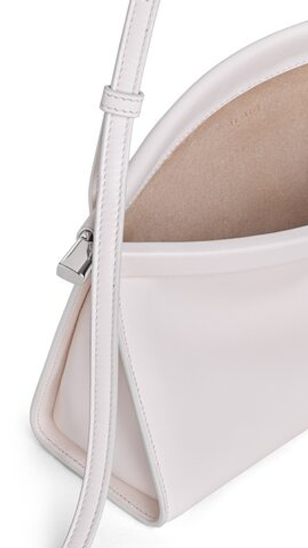 ALAÏA МАЛЕНЬКАЯ СУМКА LE CLICK EAST WEST ИЗ НАТУРАЛЬНОЙ КОЖИ, РОЗОВЫЙ КВАРЦ