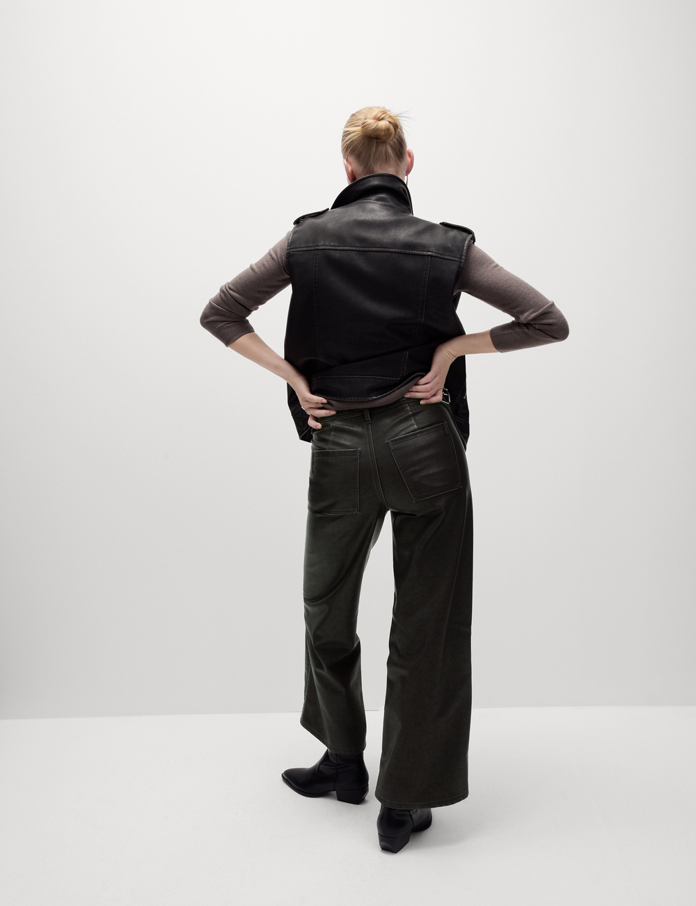 Широкие брюки с отделкой под кожу T57000018 - Marks & Spencer