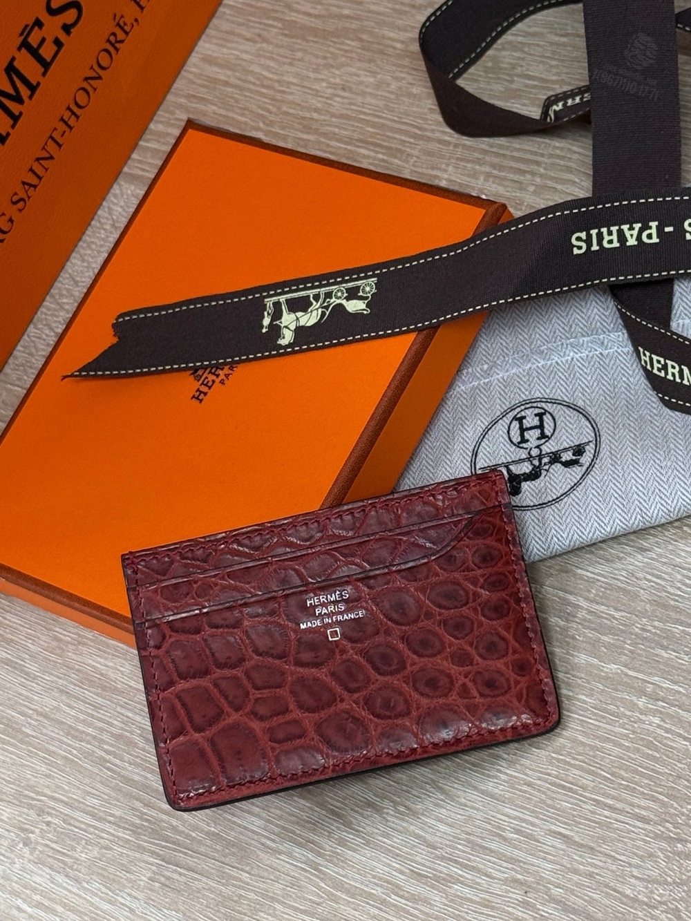 Картхолдер Hermes из кожи крокодила