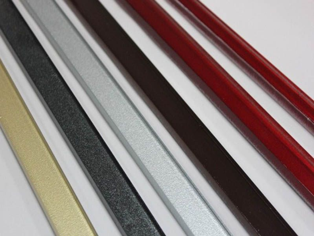 UNIVERSAL GLASS