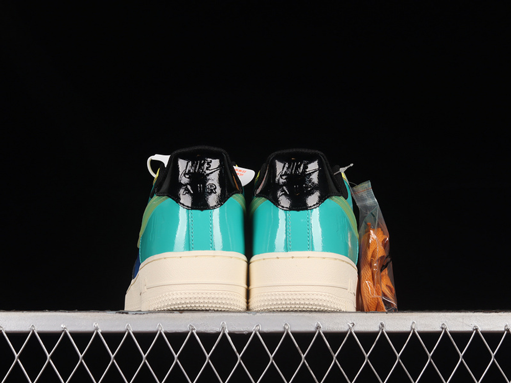Nike Air Force 1 Low SP Undefeated Multi-Patent Community