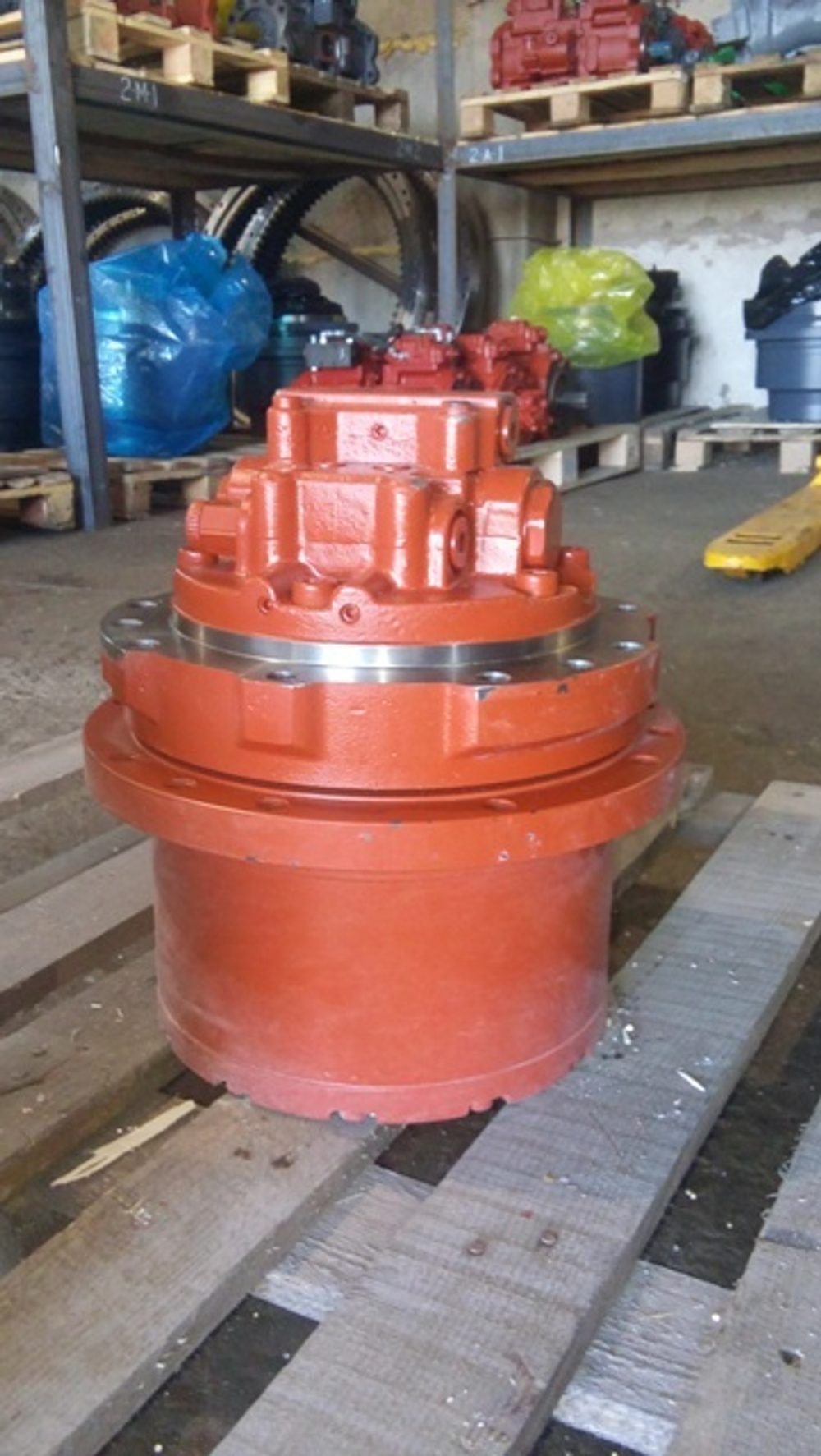 редуктор хода с мотором Hitachi ZX48