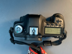 Canon 5D Mark II Body 240392 Кадров