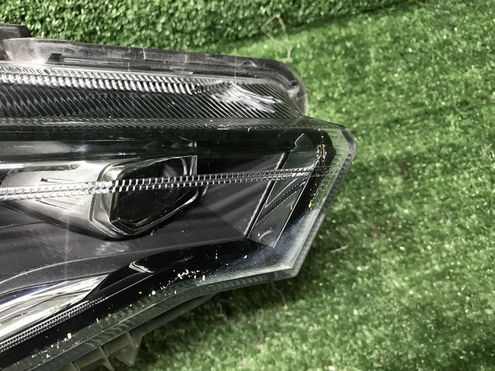Фара правая Haval F7 (2018-2024) LED