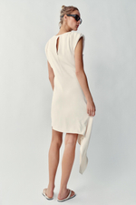 КОРОТКОЕ АСИММЕТРИЧНОЕ ПЛАТЬЕ С ПОДПЛЕЧНИКАМИ — ZARA