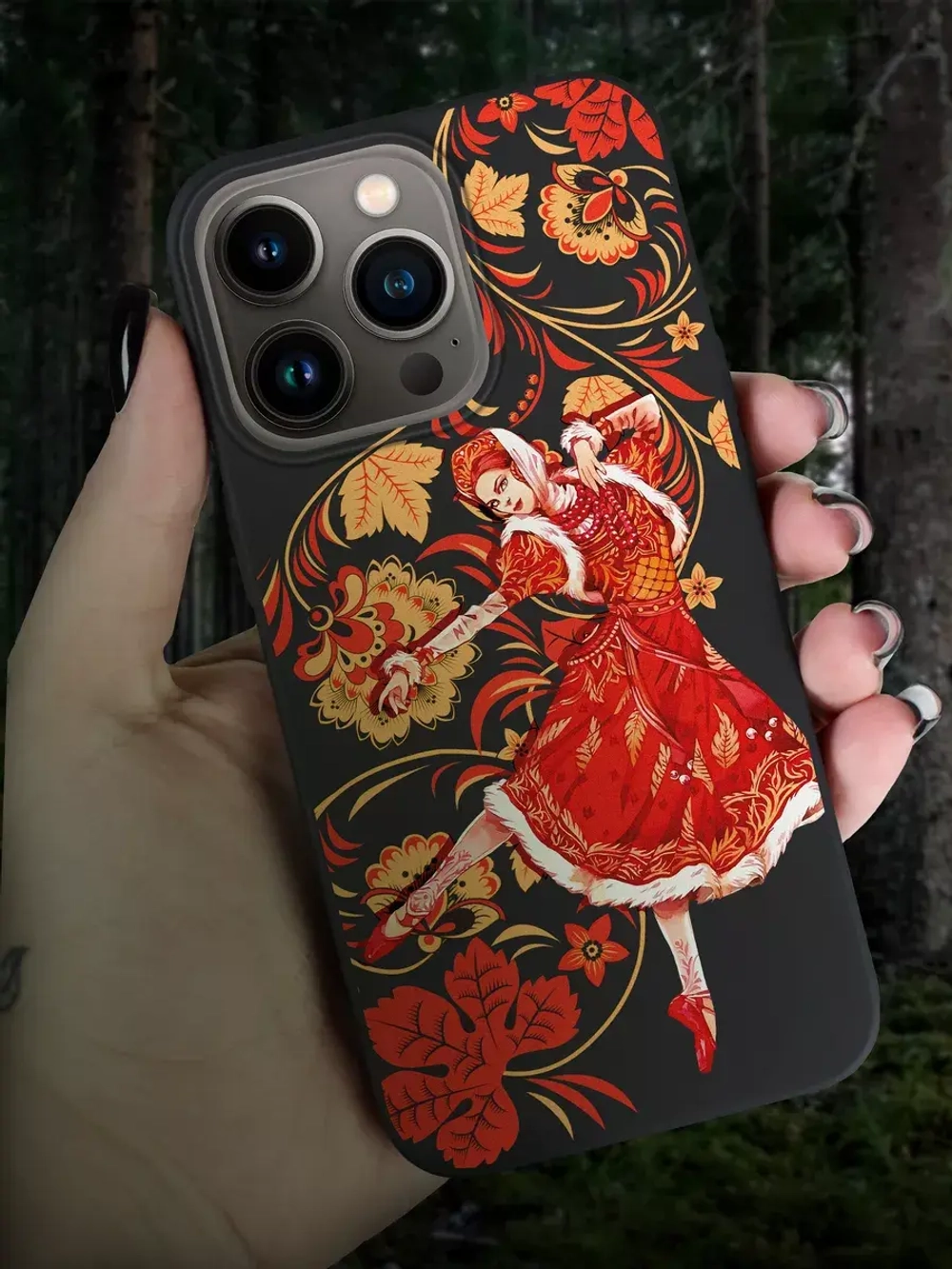 Чехол на iPhone 15 Pro с принтом
