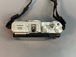 Fujifilm X-A2 Kit 16–50мм