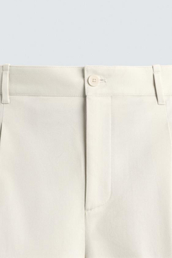 ZARA ШОРТЫ WIDE FIT С ЗАЩИПАМИ, ЖЕЛТОВАТО-БЕЛЫЙ