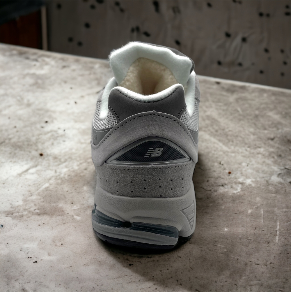 New Balance 2002R Winter • Gray