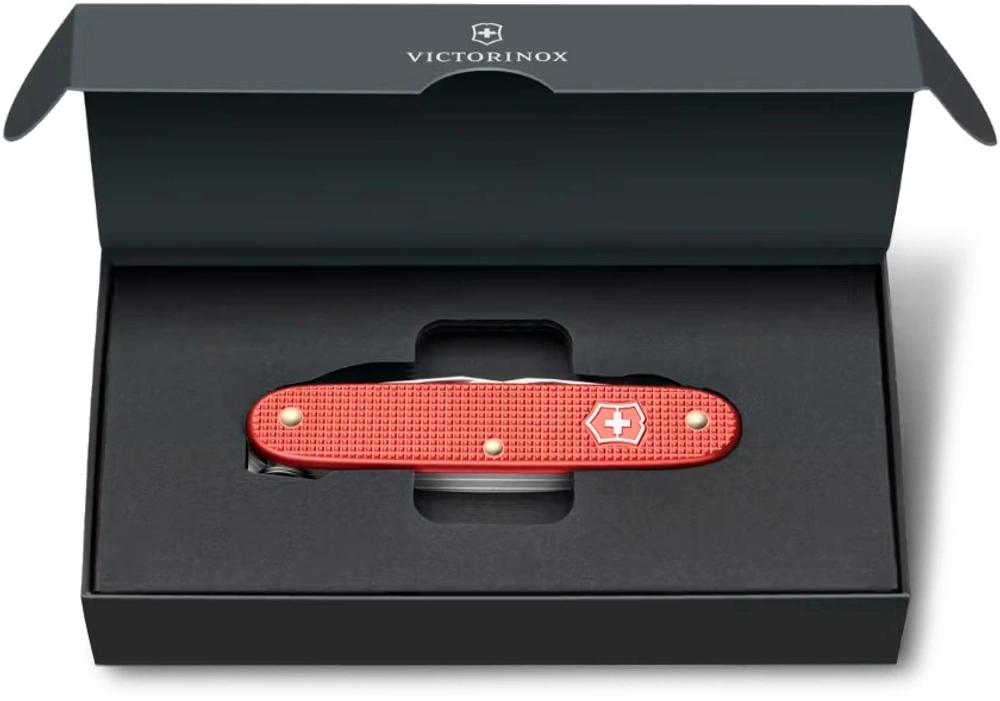 Нож перочинный Victorinox Pioneer X Alox LE 2025 Stone Red , 93 мм, 9 функций, красный, подарочная к