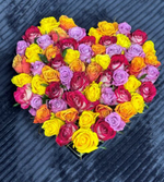 Сердце из роз "Heart as a gift M"