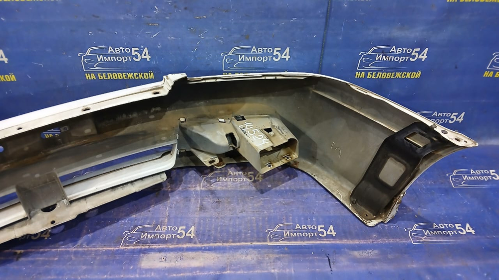 Бампер передний SUBARU LEGACY 2001-2003