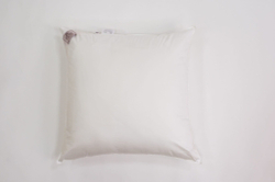 Подушка средняя 68х68 German Grass Люксер (Luxury Silk)