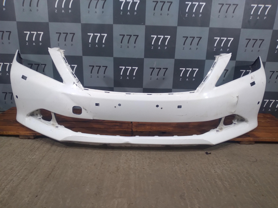Бампер передний Toyota Camry (XV50) 11-14 Б/У Оригинал 5211933670