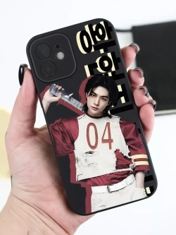 Чехол на iPhone 12 с принтом