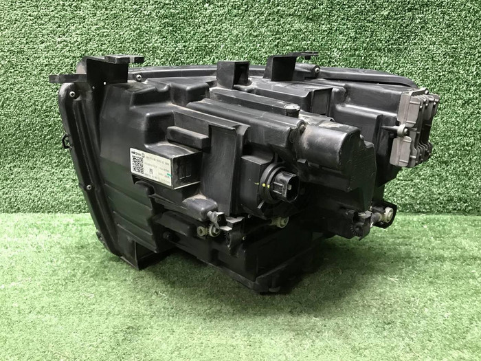 Фара правая Tank 500 (2021-н.в.) LED