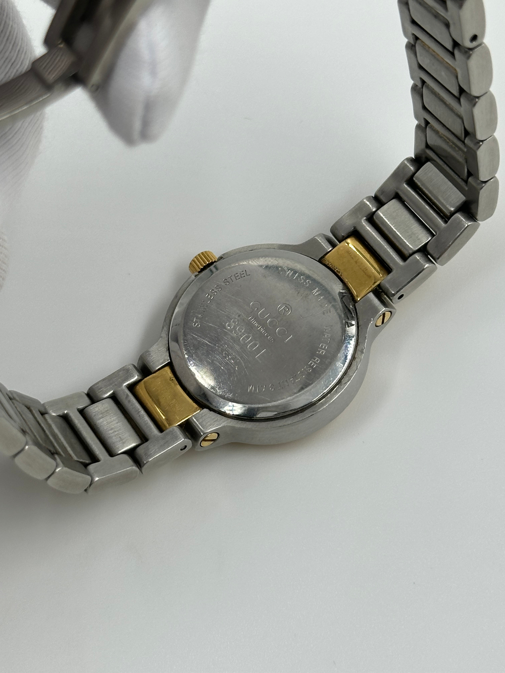 Часы Gucci 8900L