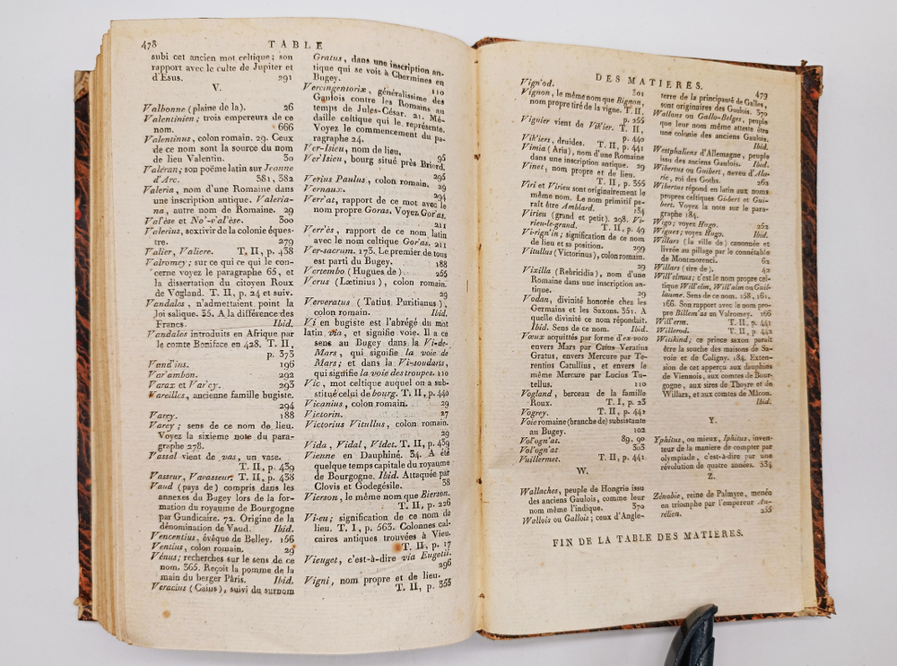 "Recherches sur les origines celtiques, principalement sur celles du Bugey. Par Pierre J.J.Bacon-Tacon