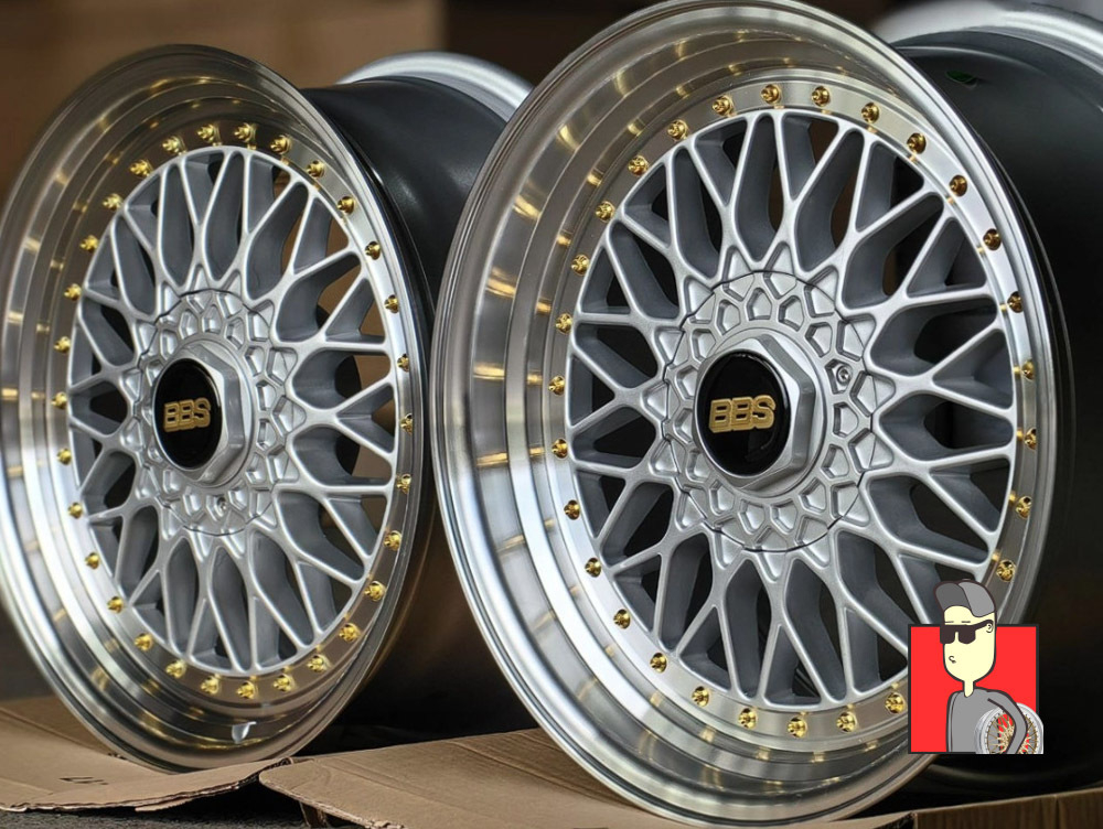 Комплект дисков BBS RS 7679R 17x7.5/8.5 et15/20 5x112/5x120
