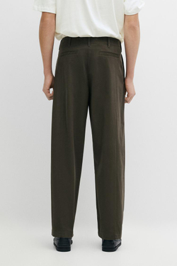 Massimo Dutti Брюки-бананы с защипами, хаки
