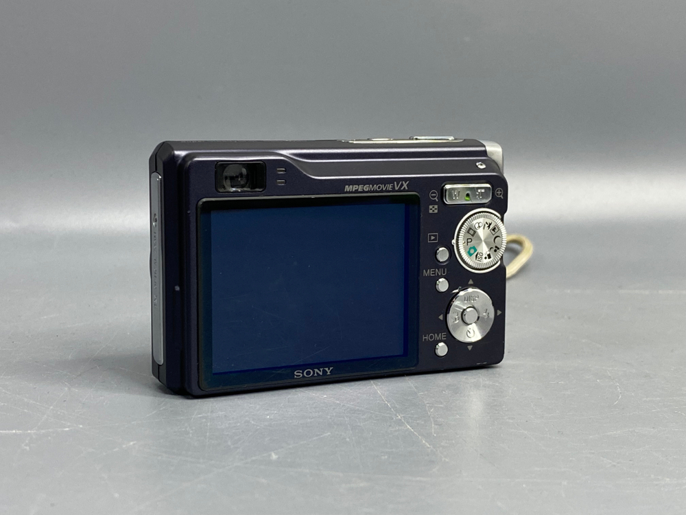 Sony Cyber-shot DSC-W90